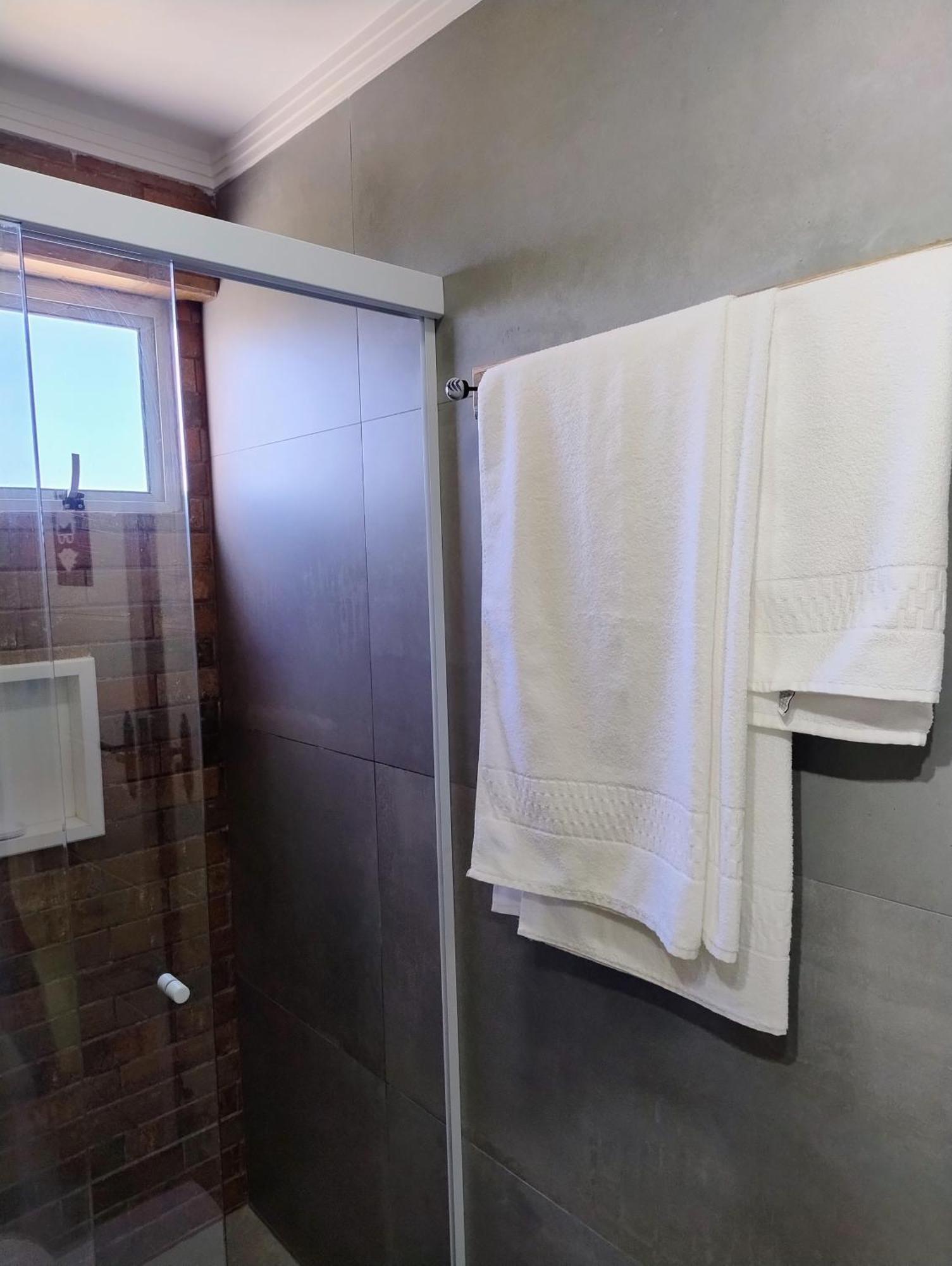 Queen L Ar Cond L Tvs Smart L Wi-Fi L Cozinha Completa L Garagem Maceio  Exterior photo